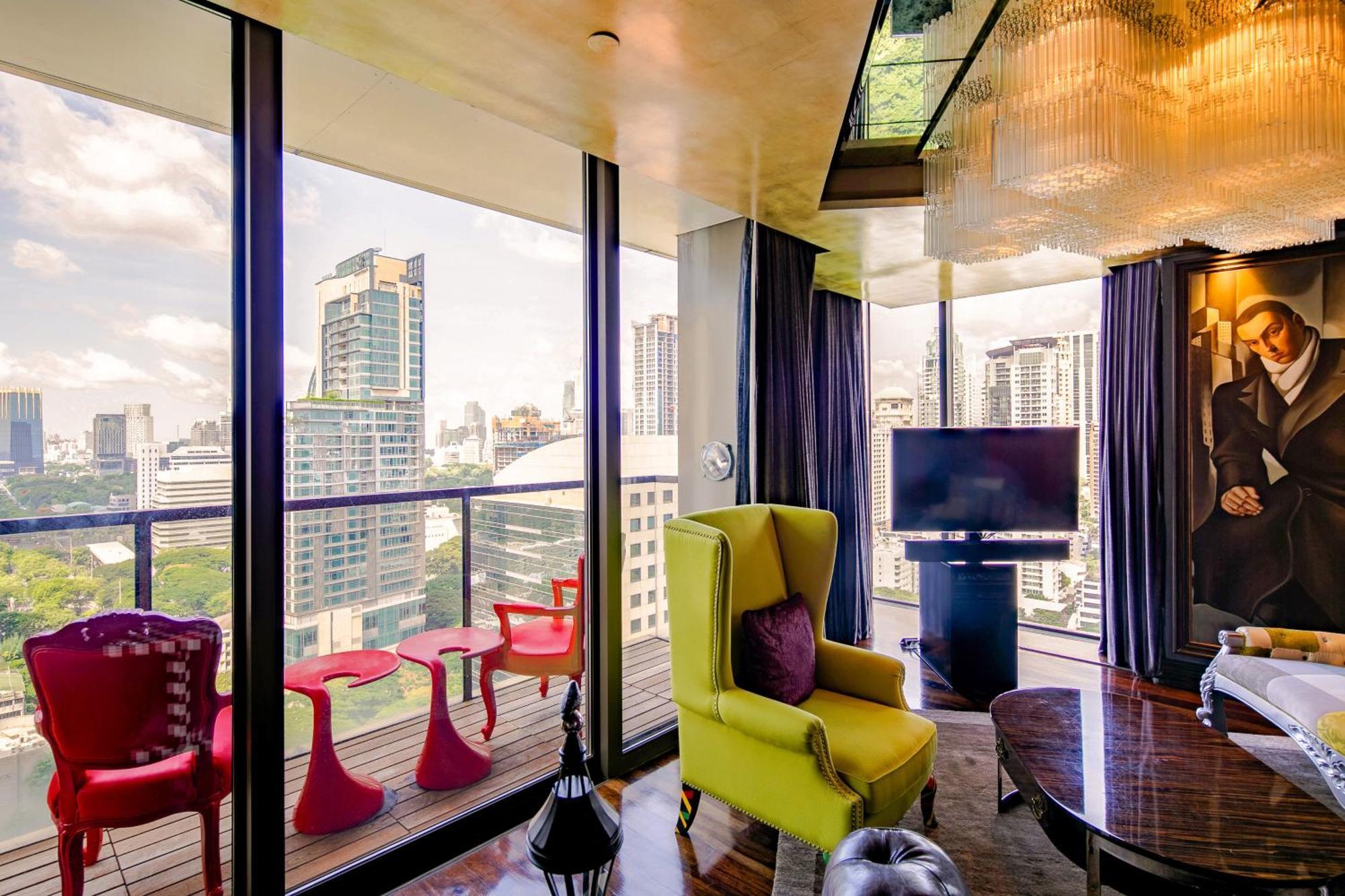 Hotel Indigo Bangkok Wireless Road By Ihg Εξωτερικό φωτογραφία A suite at the hotel